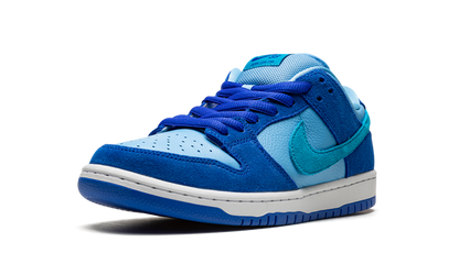 Nike SB Dunk Low Blue Raspberry